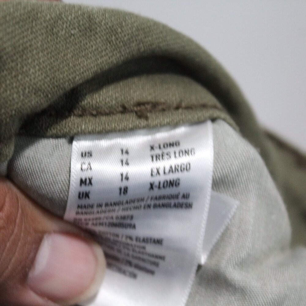 American Eagle Outfitter Green Women Pants Tomgirl Stretch Size 14L - Picture 9 of 11